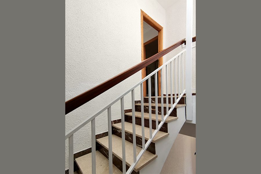 Escalera a la Casa